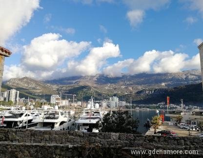 Leilighet med havutsikt, privat innkvartering i sted Budva, Montenegro - Pogled sa balkona 